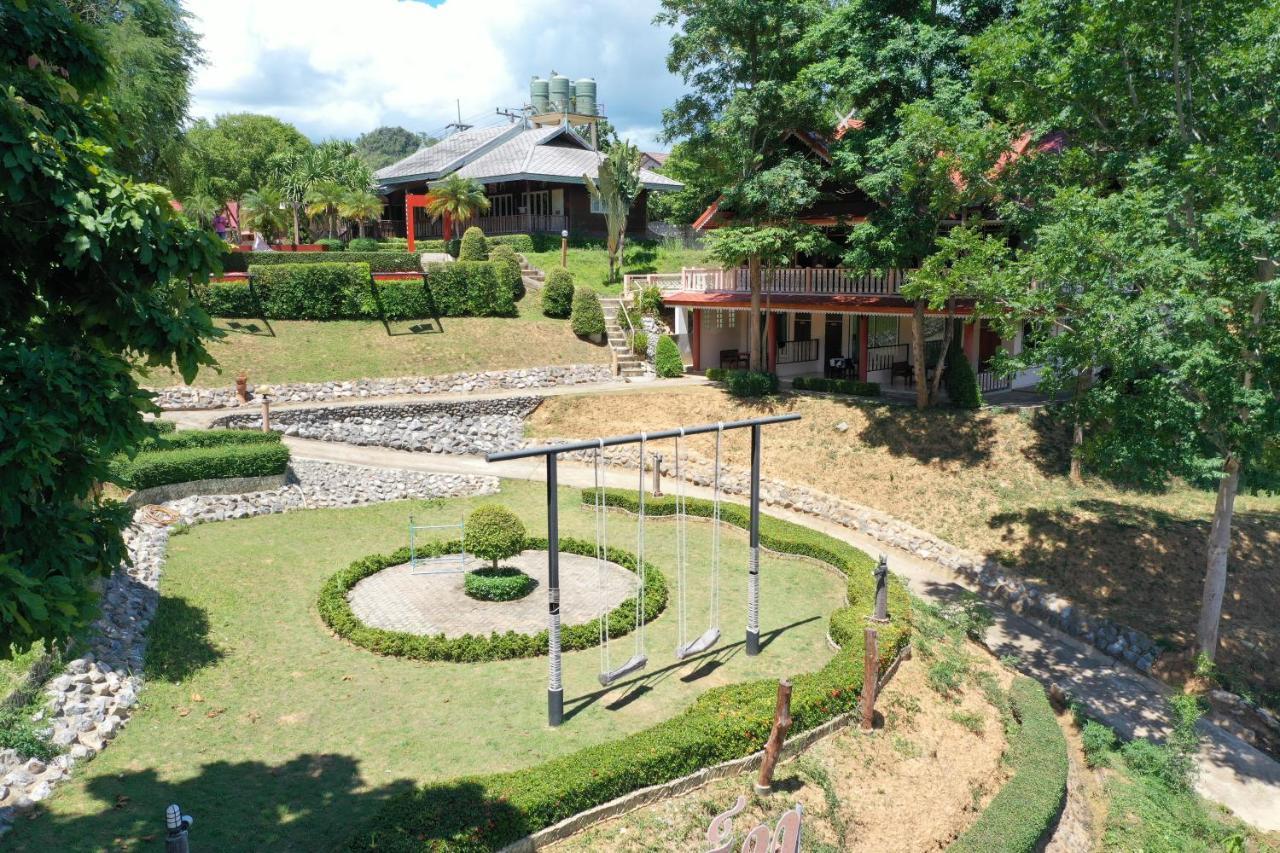 Baanpufa Resort Ban Huai Maenam Noi Екстериор снимка