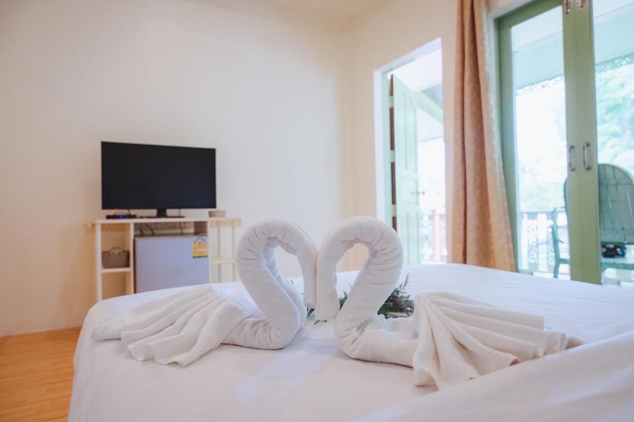Baanpufa Resort Ban Huai Maenam Noi Екстериор снимка